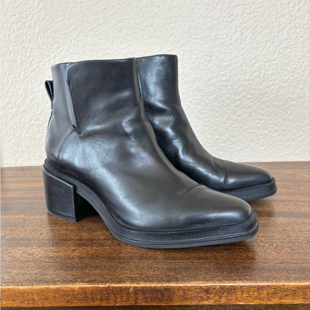 Franco Sarto “Doren”Black Leather Ankle Boots